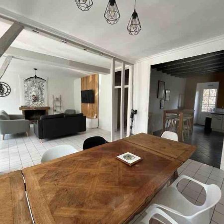 Logement Centre Ville 1 A 4 Chambres Alençon Εξωτερικό φωτογραφία