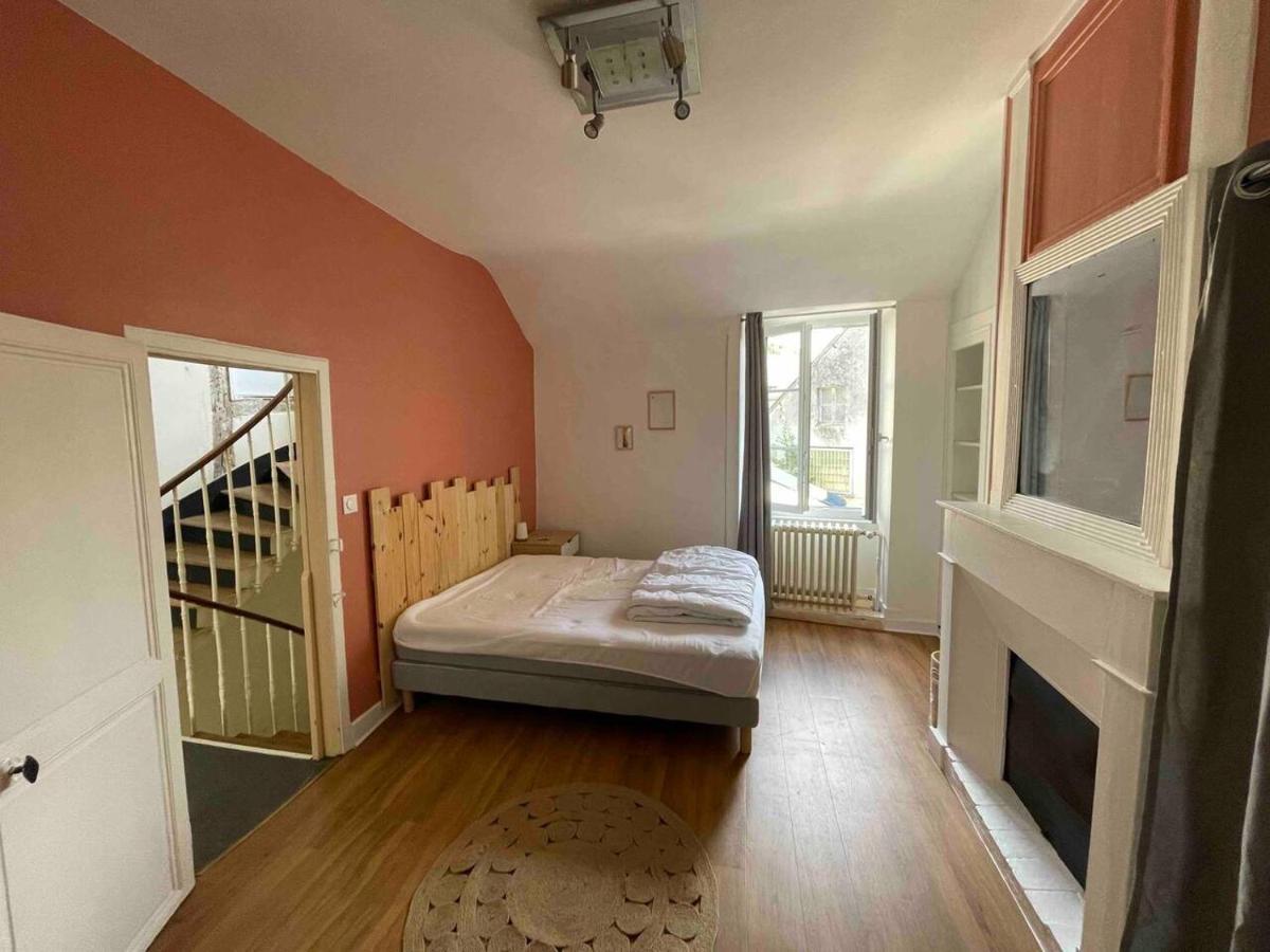 Logement Centre Ville 1 A 4 Chambres Alençon Εξωτερικό φωτογραφία