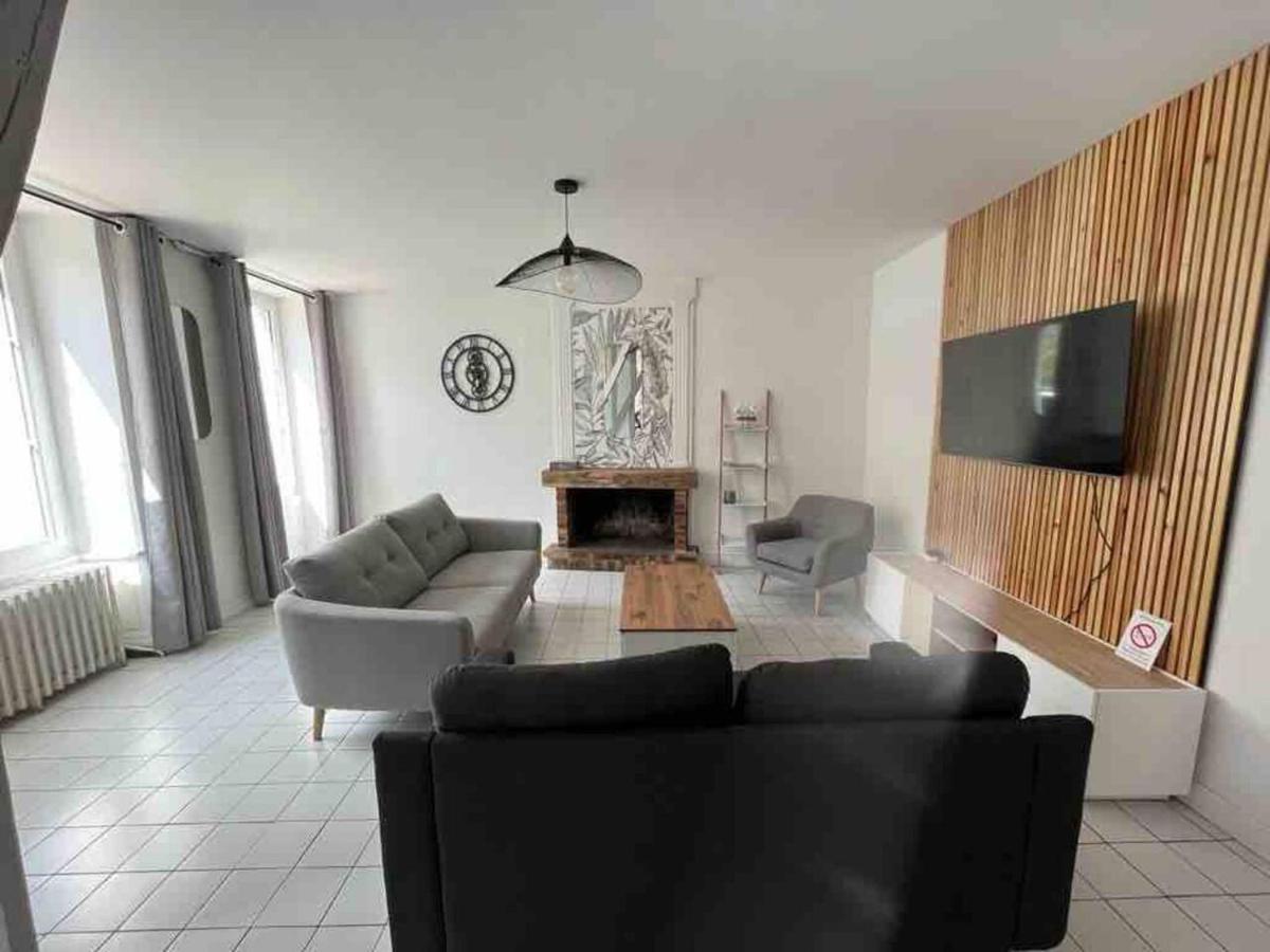 Logement Centre Ville 1 A 4 Chambres Alençon Εξωτερικό φωτογραφία