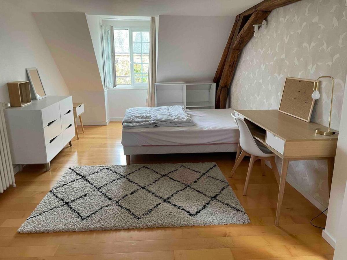 Logement Centre Ville 1 A 4 Chambres Alençon Εξωτερικό φωτογραφία